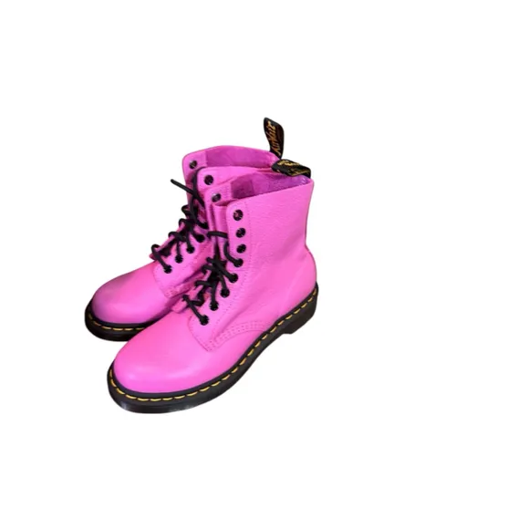 Women's Dr. Martens 1460 Pascal Boots Size 6 Thrift Pink Leather