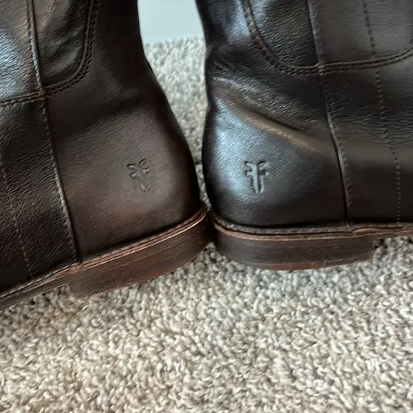 Women’s Frye Paige Tall Riding Boots 6.5 Dark Brown Classy Slip On