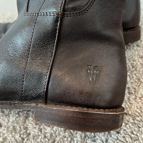 Women’s Frye Paige Tall Riding Boots 6.5 Dark Brown Classy Slip On