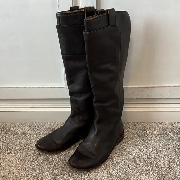 Women’s Frye Paige Tall Riding Boots 6.5 Dark Brown Classy Slip On