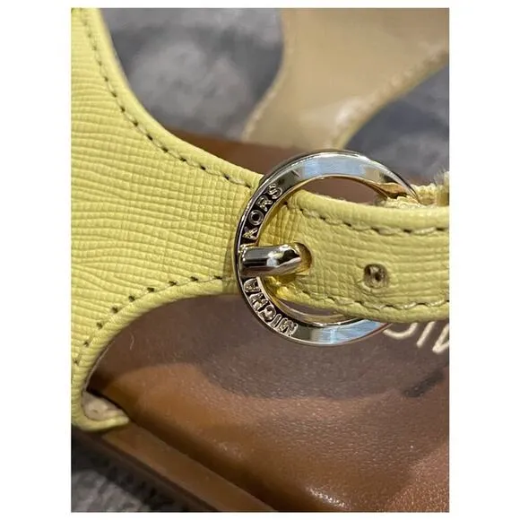 Women's Michael Kors Plate Flat Thong Sandals | Buttercup | 7