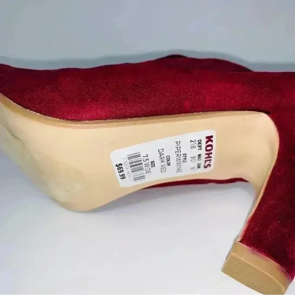 Women's  Retro Cutout Ankle Boots Slip On Pumps Red open front style size  7.5.
