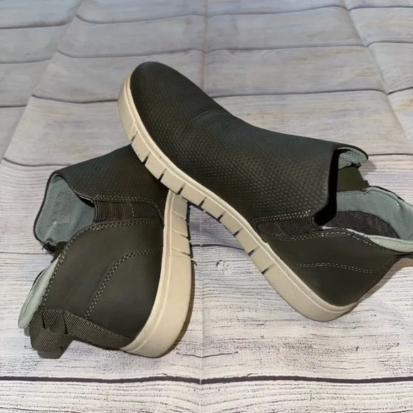 Women's Ryka Slip On Ankle Boots
