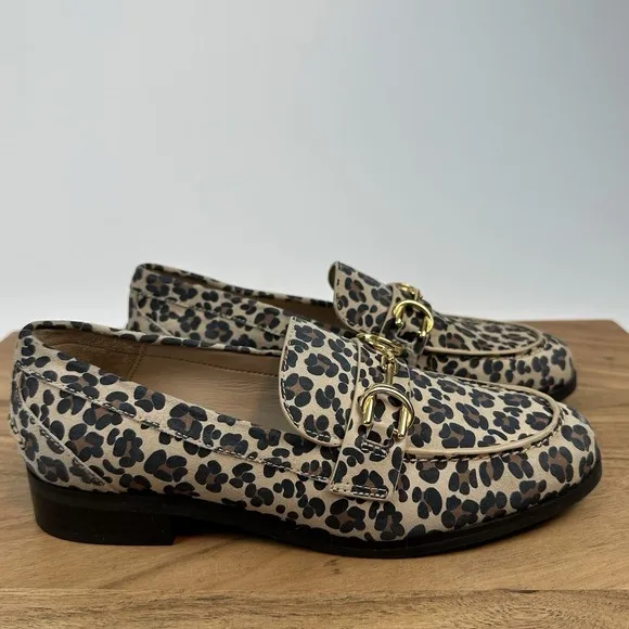 Womens Stuart Weitzman Owen Buckle Tan Leather Cheetah Print Loafers Size 5 B