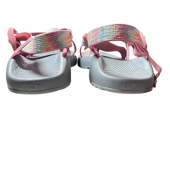Women’s Z2 Classic Sandal Aerial Rosette Colorful Strappy Sandals size 7 NWT