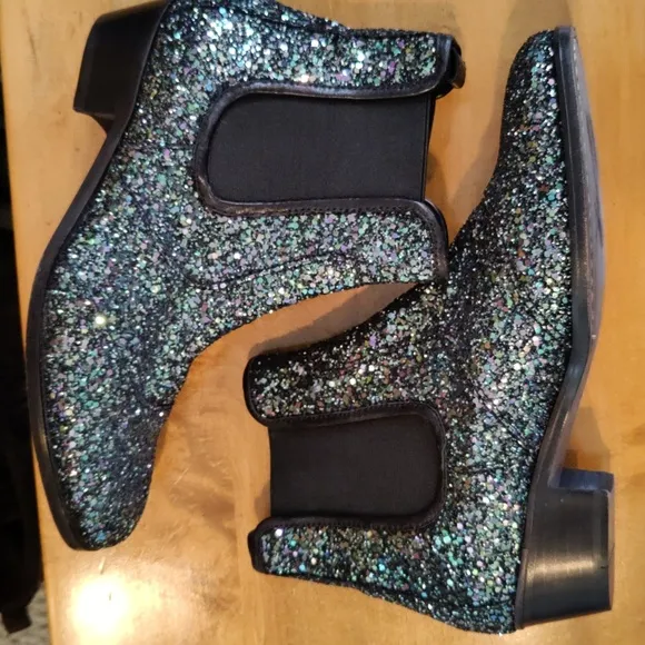 Zadig &amp; Voltaire boots size 38eu/7.5 us Rn116202 blue silver and black glitter