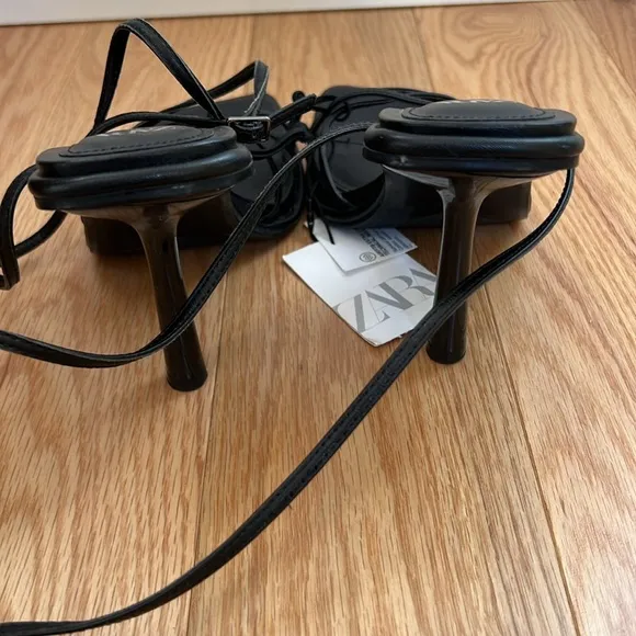 Zara 7.5, black cross strappy square toe high heel sandals.