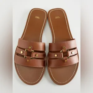 ZARA FLAT LEATHER SANDALSSize : 7.5 * Color: Brown