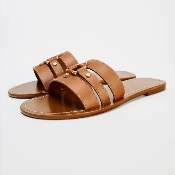 ZARA FLAT LEATHER SANDALSSize : 7.5 * Color: Brown