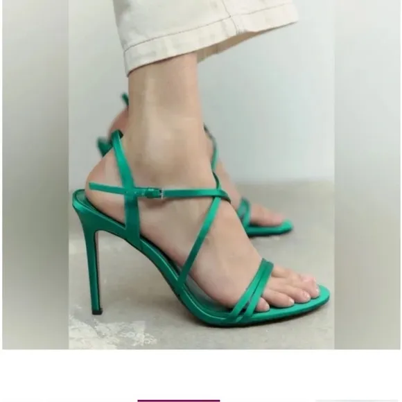 ZARA GREEN SATIN STRAPPY HIGH HEEL SANDALS 6