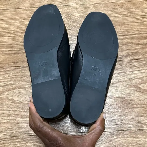 Zara leather black loafers
