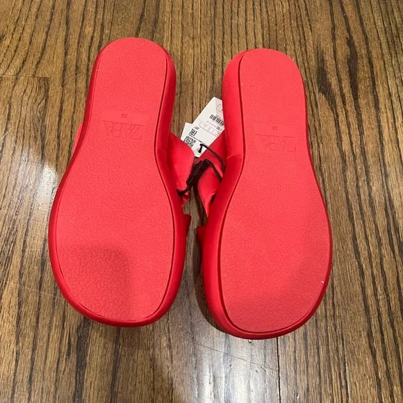 Zara NWT Crossed Fabric Flat Sandal