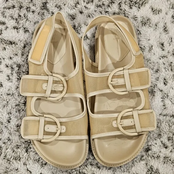 Zara SZ 41/US 10 Beige Mesh Flat Sandals With Buckles And Hook &amp; Loop Close